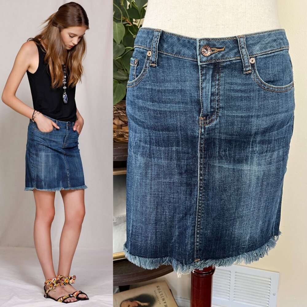 Special A Stretch Denim Skirt sz S